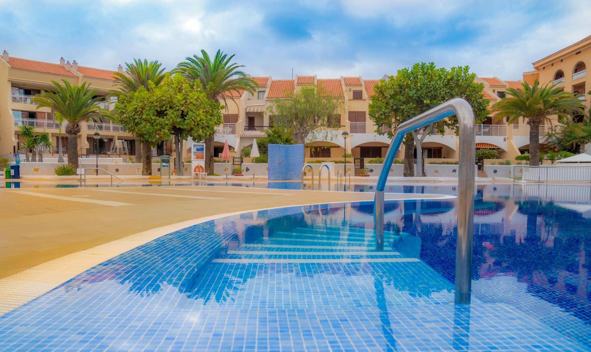 Coral Compostela Beach Apartment Playa de las Americas  Luaran gambar