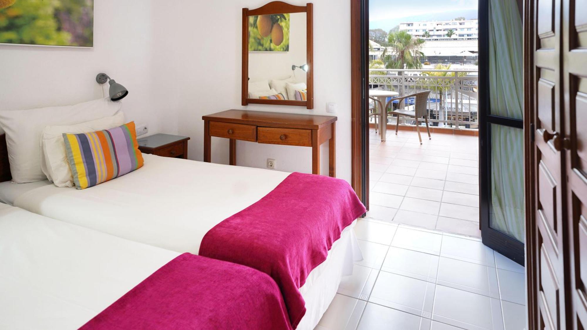 Coral Compostela Beach Apartment Playa de las Americas  Luaran gambar